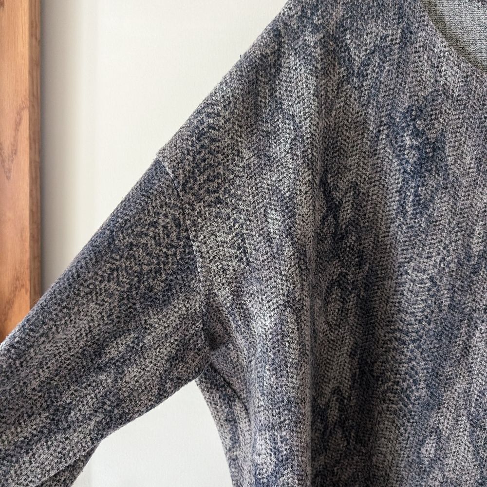 Clara Sun Woo Python Snake Print Sweater Top Size… - image 4